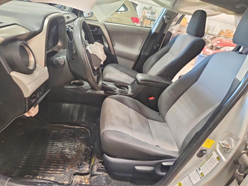 Photo 7 from auction – 2013 TOYOTA RAV4 LE with VIN 2T3BFREV2DW065367