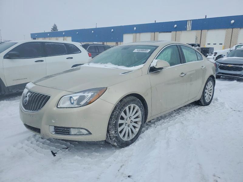 BUICK REGAL PREM 2013 with VIN 2G4GT5GV4D9248795 - Photo from auction