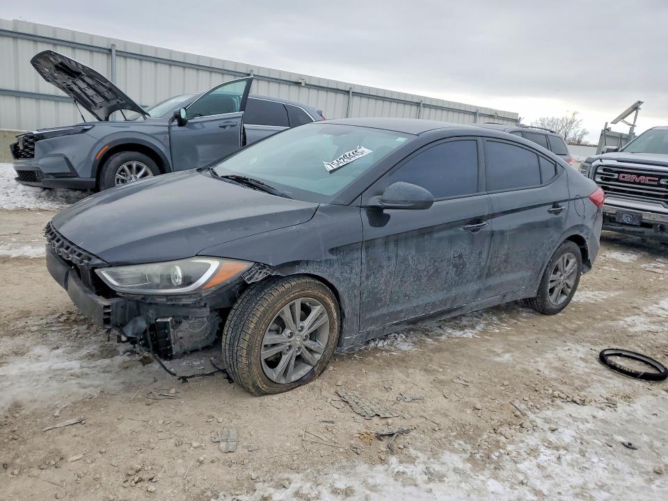 Photo 1 from auction – 2017 HYUNDAI ELANTRA with VIN 5NPD84LF7HH110558