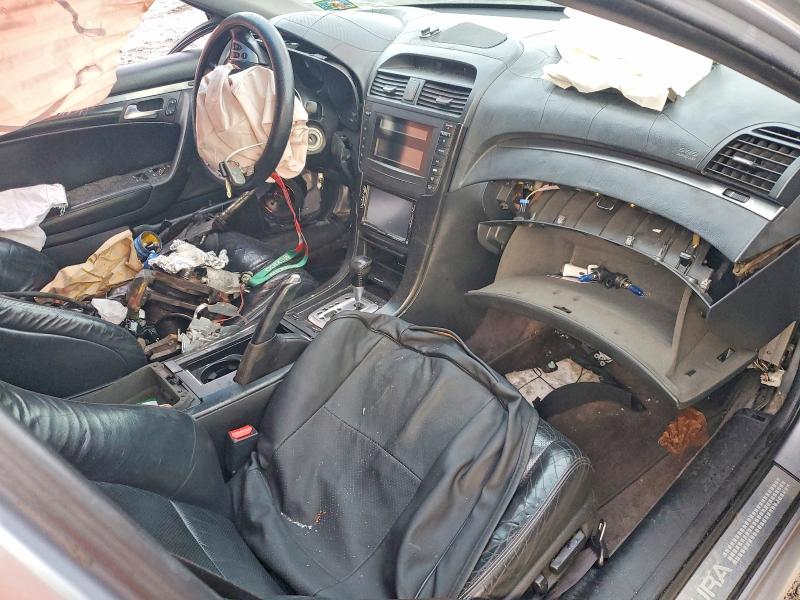 Photo 8 from auction – 2004 ACURA TL with VIN 19UUA662X4A060928
