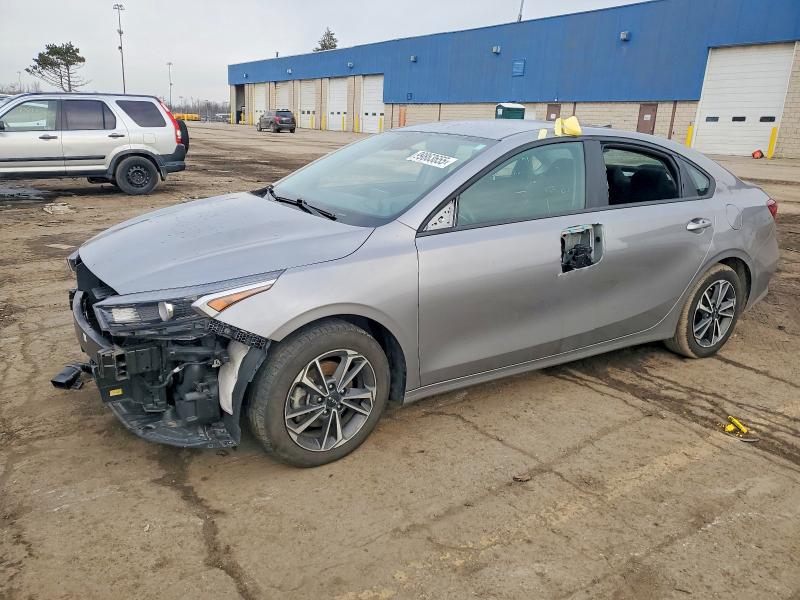 Photo 1 from auction – 2023 KIA FORTE LX with VIN 3KPF24AD6PE675625