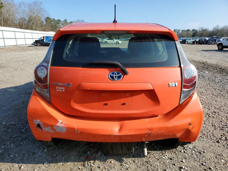 Photo 6 from auction – 2014 TOYOTA PRIUS C with VIN JTDKDTB33E1073340