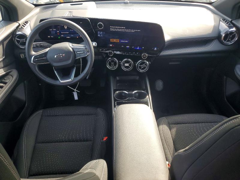 Photo 8 from auction – 2025 CHEVROLET BLAZER LT with VIN 3GNKDBRM6SS201421
