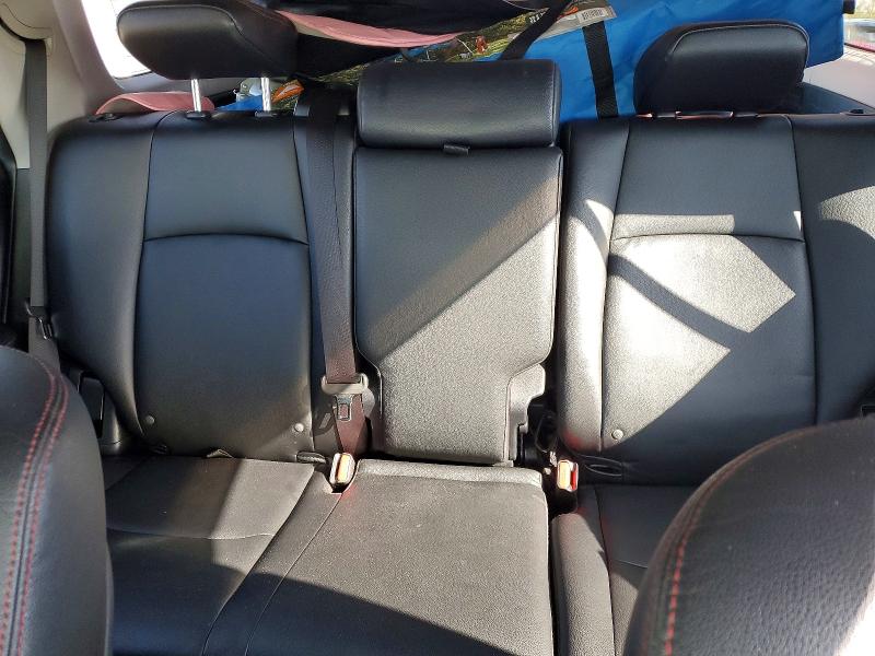 Photo 10 from auction – 2018 TOYOTA 4RUNNER SR with VIN JTEBU5JR4J5572485