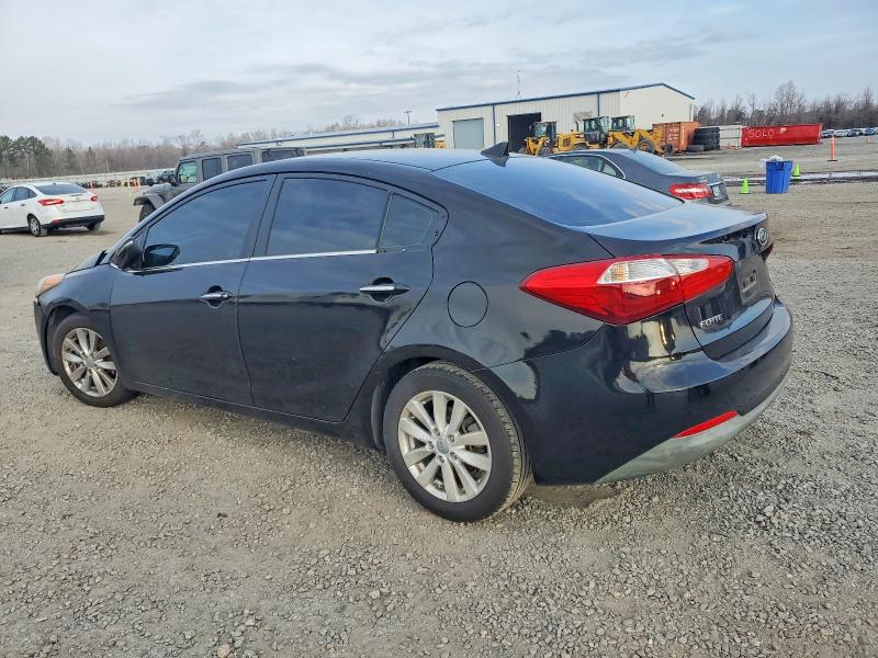 Photo 2 from auction – 2014 KIA FORTE with VIN KNAFX4A85E5174252