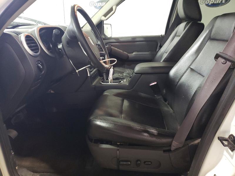 Photo 7 from auction – 2009 MERCURY MOUNTAINEE with VIN 4M2EU48869UJ00227