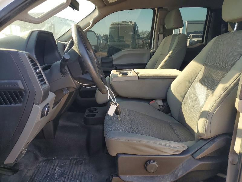 Photo 7 from auction – 2019 FORD F350 with VIN 1FD8X3A69KEF18872