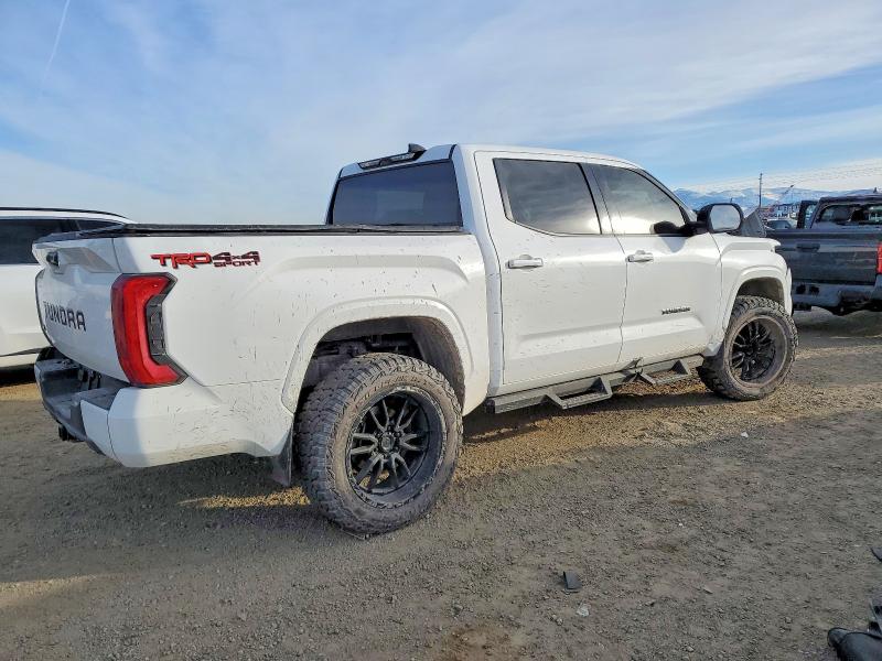 Photo 3 from auction – 2023 TOYOTA TUNDRA with VIN 5TFLA5DB6PX060966