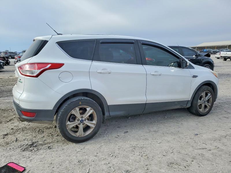 Photo 3 from auction – 2014 FORD ESCAPE with VIN 1FMCU0G90EUD45305