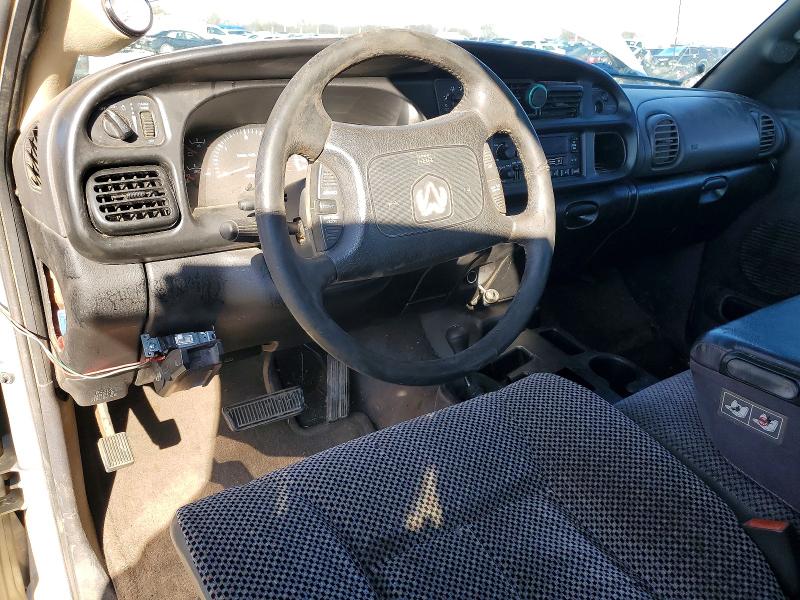 Photo 8 from auction – 1999 DODGE RAM 2500 with VIN 1B7KF2368XJ605827