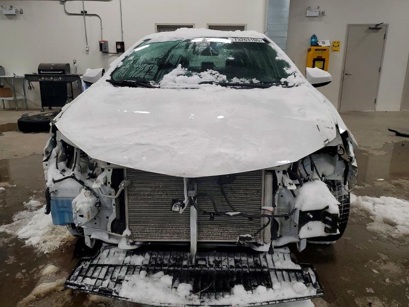 Photo 5 from auction – 2019 TOYOTA COROLLA with VIN 2T1BURHE0KC183622