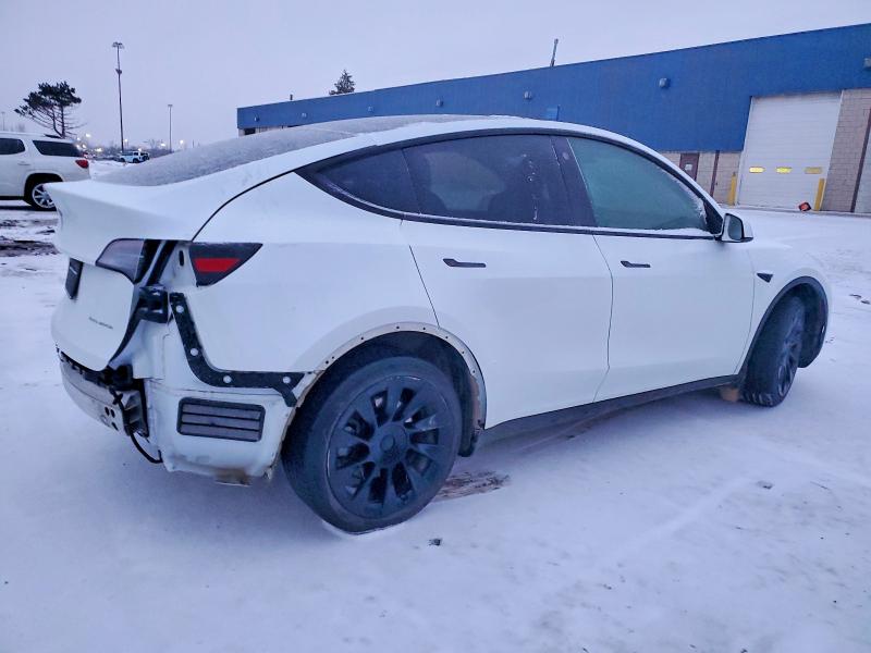 Foto 3 de la subasta – 2023 TESLA MODEL Y con VIN 7SAYGDEE7PA083772