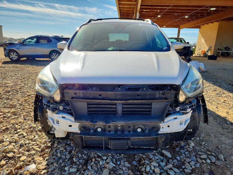Foto 5 de la subasta – 2017 FORD ESCAPE TIT con VIN 1FMCU0J91HUB95136