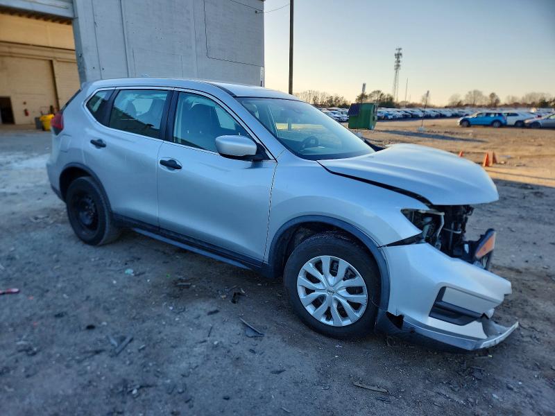 Photo 4 from auction – 2019 NISSAN ROGUE S with VIN KNMAT2MV1KP528511