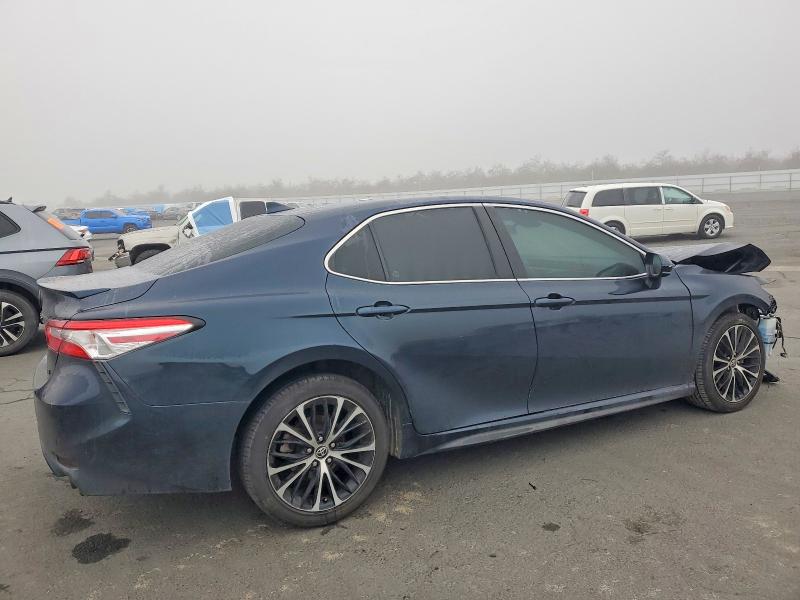 Photo 3 from auction – 2020 TOYOTA CAMRY with VIN 4T1G11AK2LU986478