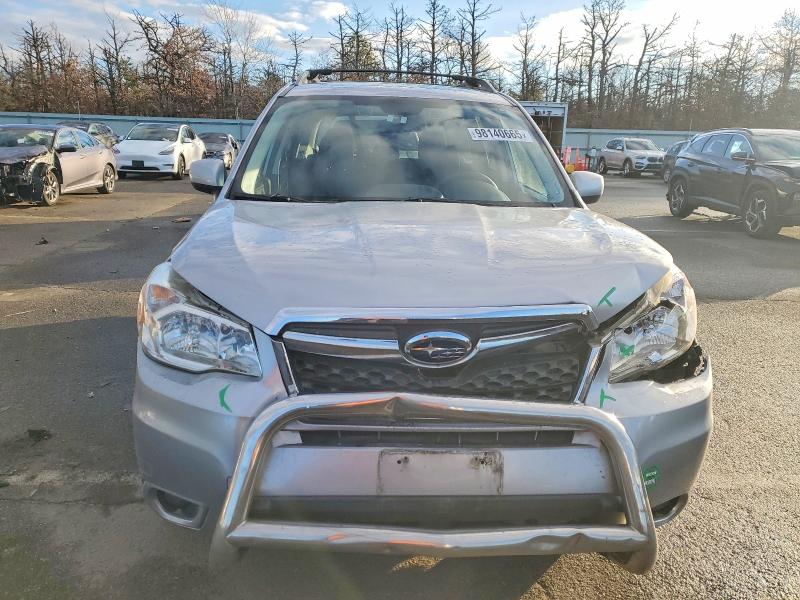 Photo 5 from auction – 2016 SUBARU FORESTER with VIN JF2SJAGC8GH429976