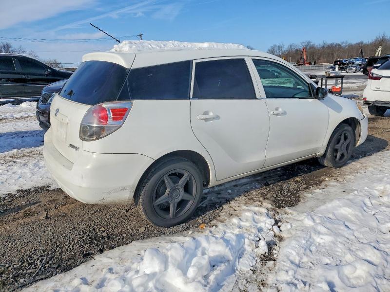 Photo 3 from auction – 2005 TOYOTA COROLLA MATRIX with VIN 2T1KR32E05C426034
