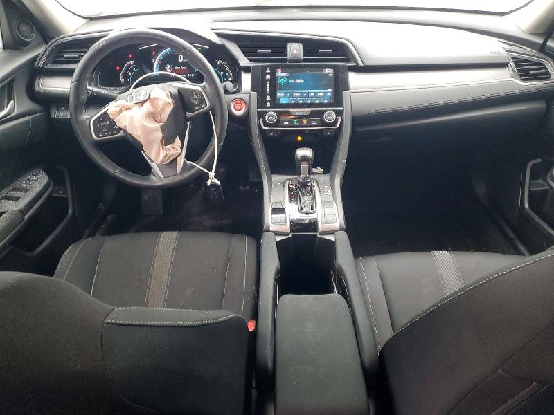 Photo 8 from auction – 2018 HONDA CIVIC LX with VIN 2HGFC2F68JH028507