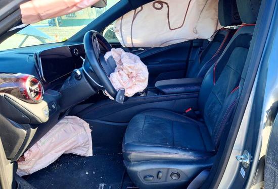 Photo 7 from auction – 2024 CHEVROLET BLAZER RS with VIN 3GNKDCRJ2RS169847