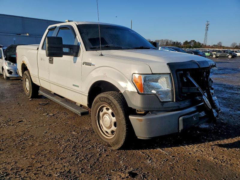 Photo 4 from auction – 2013 FORD F150 SUPER with VIN 1FTFX1ET8DKE77090