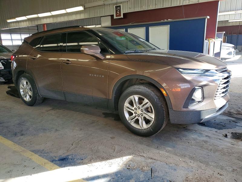 Photo 4 from auction – 2019 CHEVROLET BLAZER with VIN 3GNKBCRS8KS659097