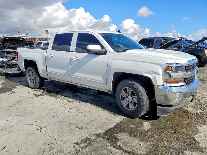 Photo 4 from auction – 2018 CHEVROLET SILVERADO with VIN 3GCPCREC3JG463860