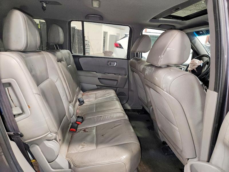Photo 11 from auction – 2015 HONDA PILOT with VIN 5FNYF4H56FB050632