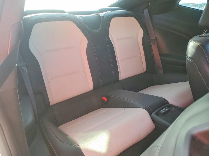 Photo 10 from auction – 2016 CHEVROLET CAMARO LT with VIN 1G1FD1RS7G0148111