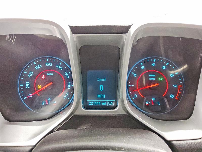 Photo 9 from auction – 2015 CHEVROLET CAMARO LS with VIN 2G1FA1E34F9305461