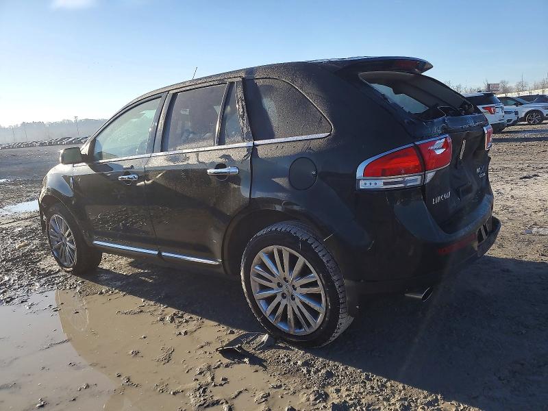 Photo 2 from auction – 2011 LINCOLN MKX with VIN 2LMDJ8JK6BBJ18942