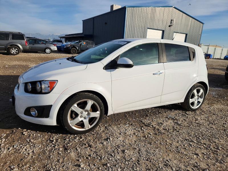 CHEVROLET SONIC 2014 con VIN 1G1JE6SB1E4134774 - Foto de la subasta