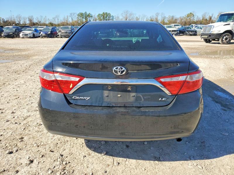 Zdjęcie 6 z aukcji – 2016 TOYOTA CAMRY z VIN 4T4BF1FK0GR524789