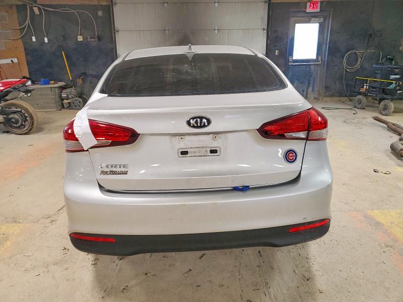 Photo 6 from auction – 2017 KIA FORTE with VIN 3KPFK4A78HE157415