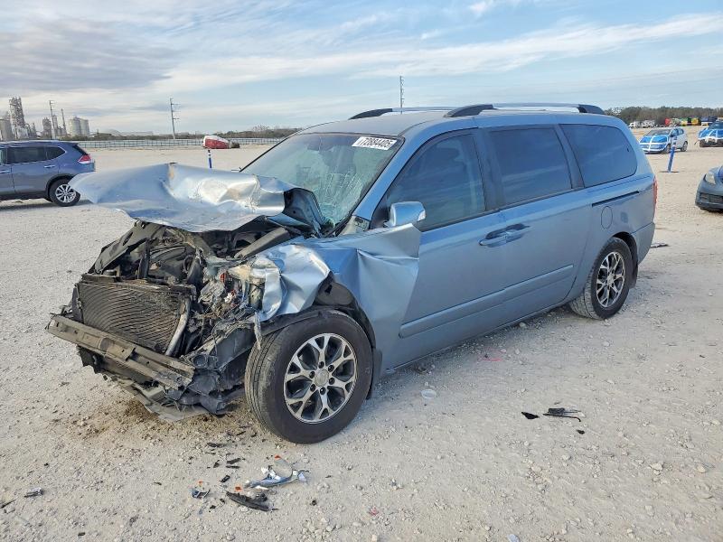 KIA SEDONA LX 2014 with VIN KNDMG4C71E6574754 - Photo from auction