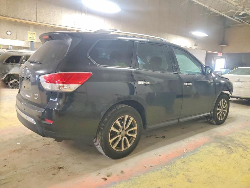 Photo 3 from auction – 2016 NISSAN PATHFINDER with VIN 5N1AR2MM5GC611861