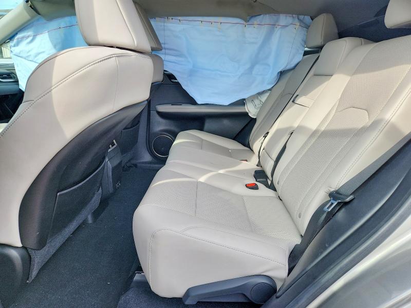 Photo 11 from auction – 2022 LEXUS RX 350 with VIN 2T2HZMAA1NC259130
