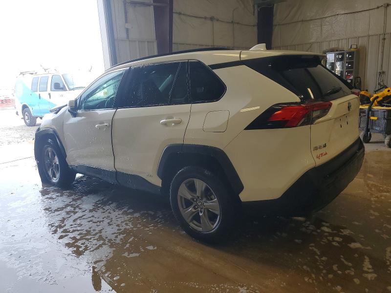 Photo 2 from auction – 2022 TOYOTA RAV4 LE with VIN 4T3MWRFV2NU079830