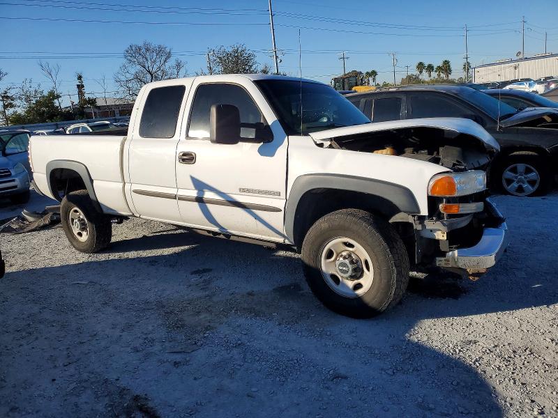 Photo 4 from auction – 2006 GMC SIERRA K25 with VIN 1GTHK29U56E232376