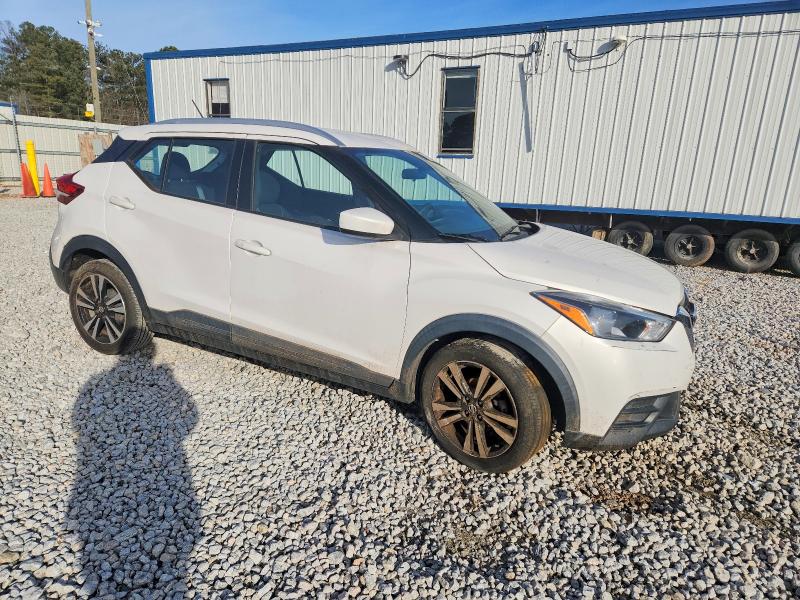 Photo 4 from auction – 2018 NISSAN KICKS with VIN 3N1CP5CUXJL532769