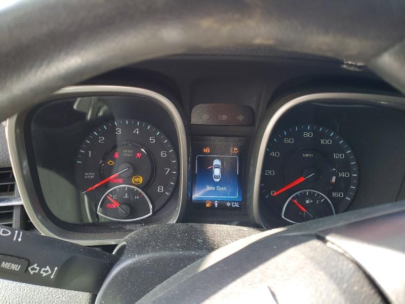 Photo 9 from auction – 2015 CHEVROLET MALIBU 1LT with VIN 1G11C5SLXFF181011
