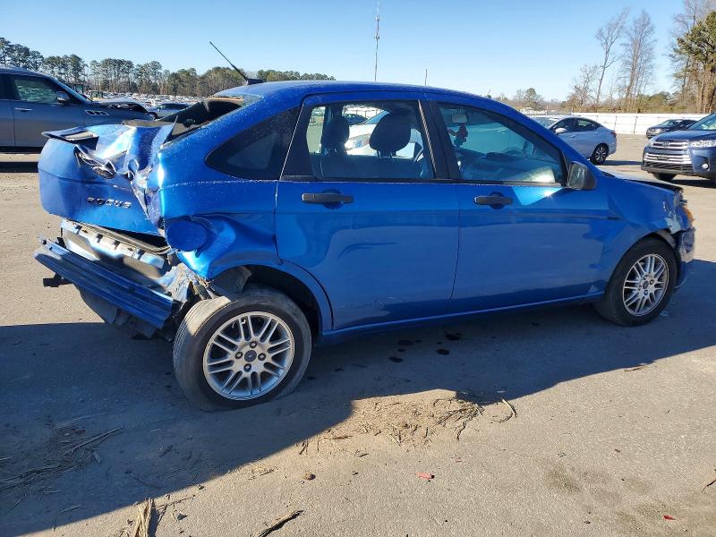 Photo 3 from auction – 2011 FORD FOCUS SE with VIN 1FAHP3FN8BW122520