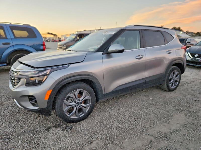 KIA SELTOS S 2024 with VIN KNDEU2AA4R7521322 - Photo from auction