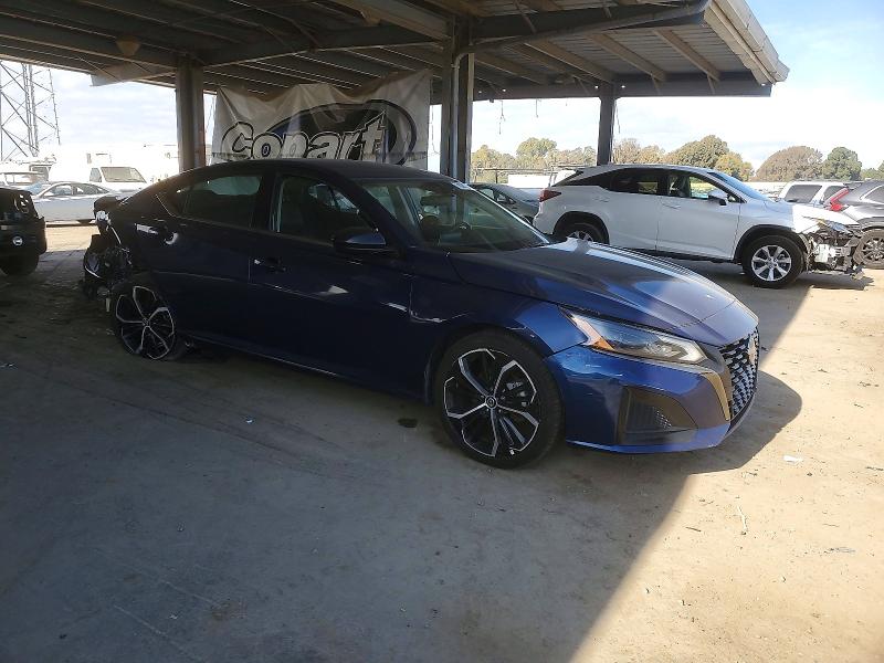 Photo 4 from auction – 2023 NISSAN ALTIMA SR with VIN 1N4BL4CV5PN367011