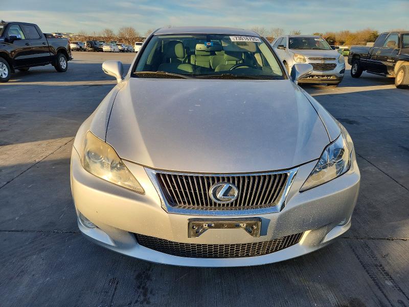Photo 5 from auction – 2010 LEXUS IS 250 with VIN JTHBF5C29A5128015
