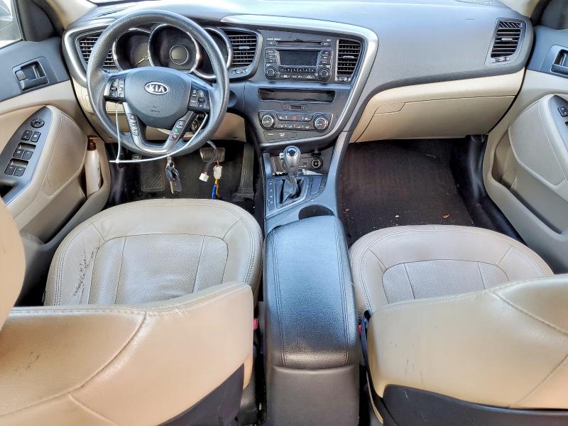 Photo 8 from auction – 2011 KIA OPTIMA with VIN KNAGM4A73B5071444