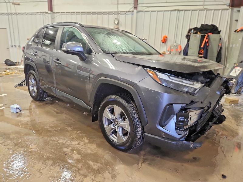 Photo 4 from auction – 2022 TOYOTA RAV4 with VIN 2T3P1RFV0NC259210