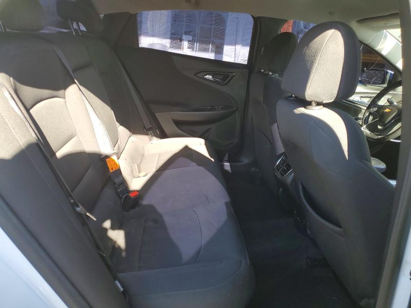 Photo 10 from auction – 2018 CHEVROLET MALIBU with VIN 1G1ZD5ST5JF247490