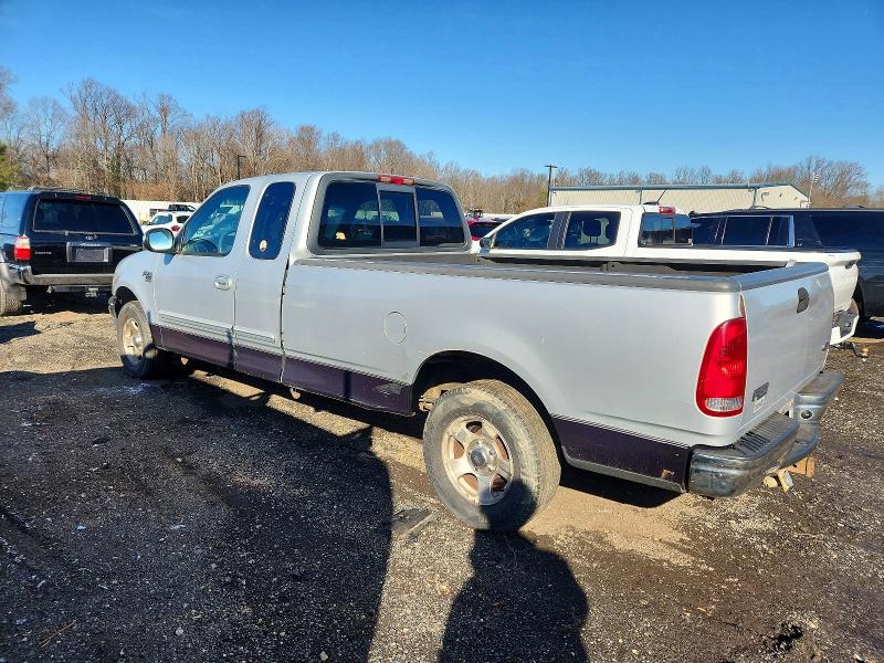 Photo 2 from auction – 2001 FORD F150 with VIN 1FTRX17WX1NA31974