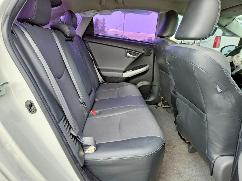 Photo 10 from auction – 2014 TOYOTA PRIUS with VIN JTDKN3DU0E1804373