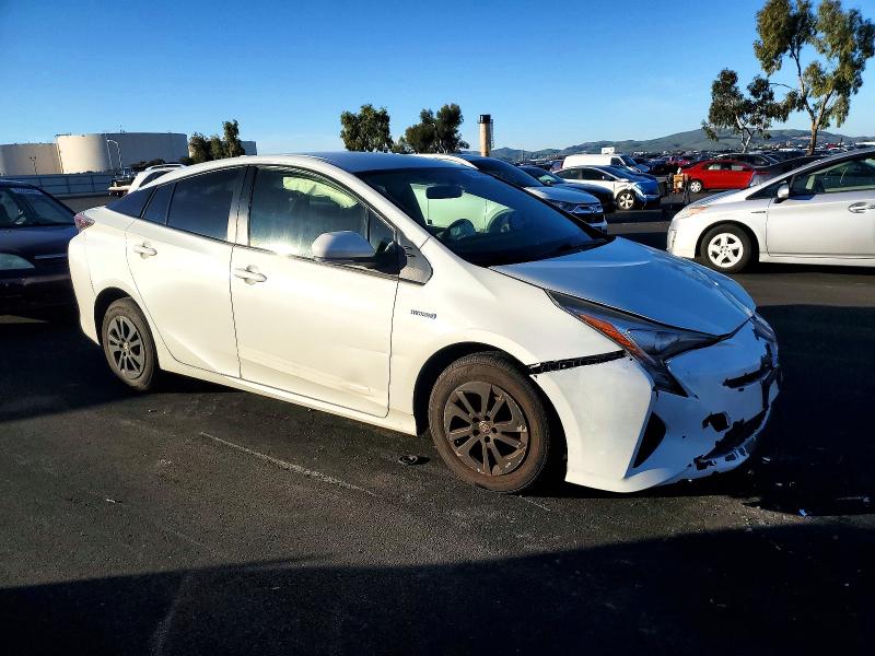 Photo 4 from auction – 2016 TOYOTA PRIUS with VIN JTDKBRFU6G3016939